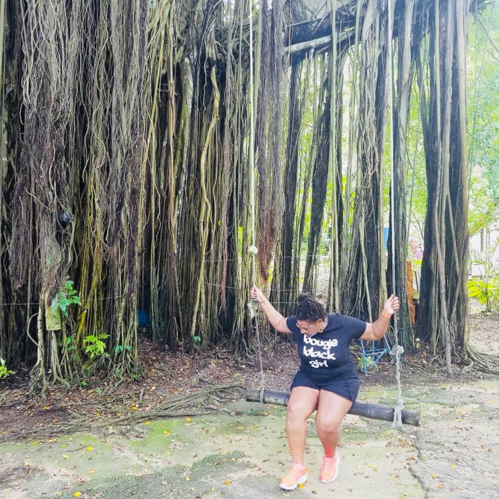 Meet your Posher, Victoria